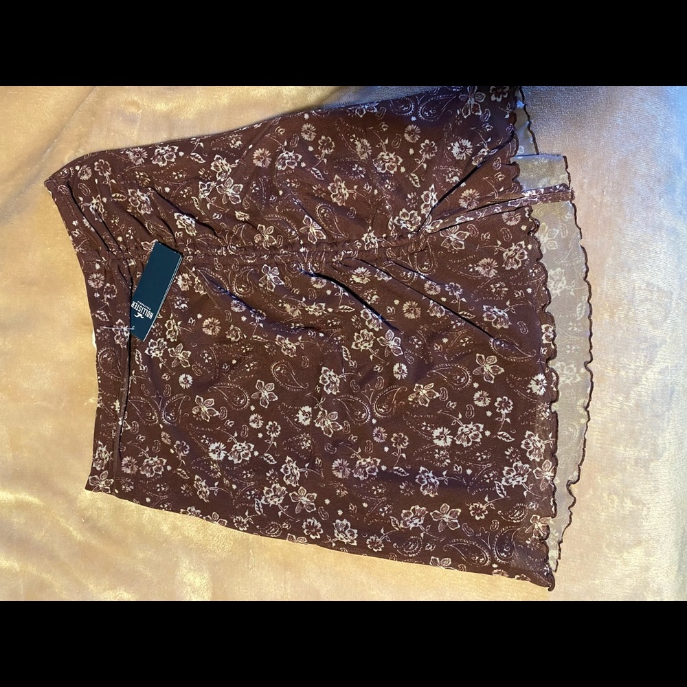 Hollister Floral skirt